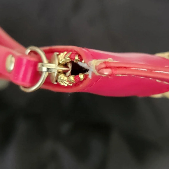 Miu Miu Novelty Straw Logo Pouch - Picture 7 of 14